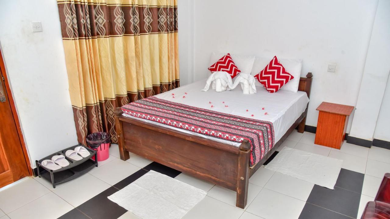 The King'S Garden Resort دامبولا المظهر الخارجي الصورة